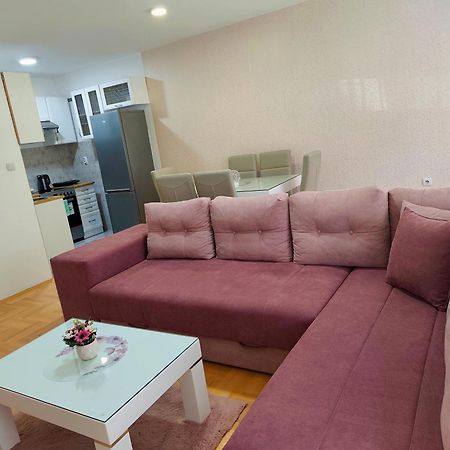 Apartman Lara Pirot Ngoại thất bức ảnh