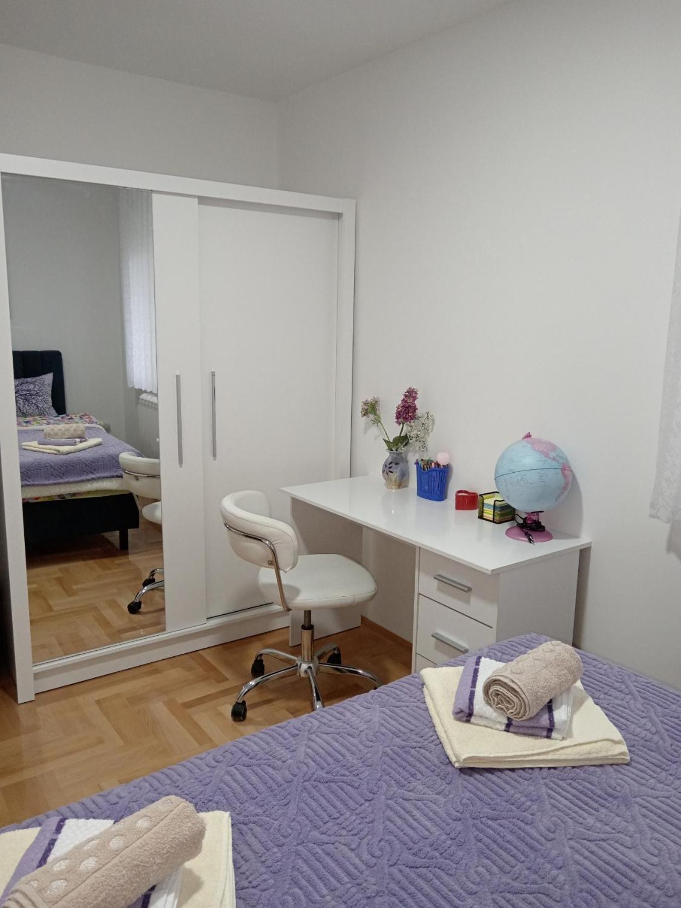 Apartman Lara Pirot Ngoại thất bức ảnh